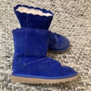 UGG Classic Shorts Boot Girls sz 13 Blue Boots Mini Bailey Bow Mini Uggs